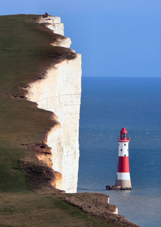Cliff Lighthouse 1