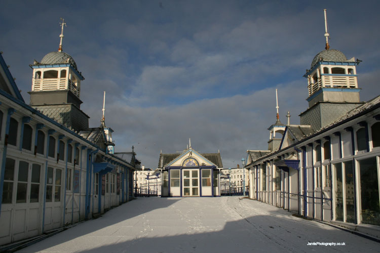 Eastbourne Pier Snow
